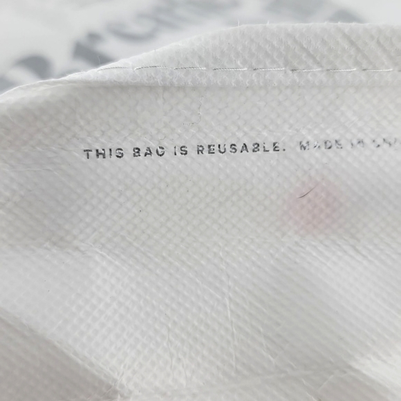 Lululemon Carryall Tote Inspirational Quotes White  Grey - Picture 4 of 9